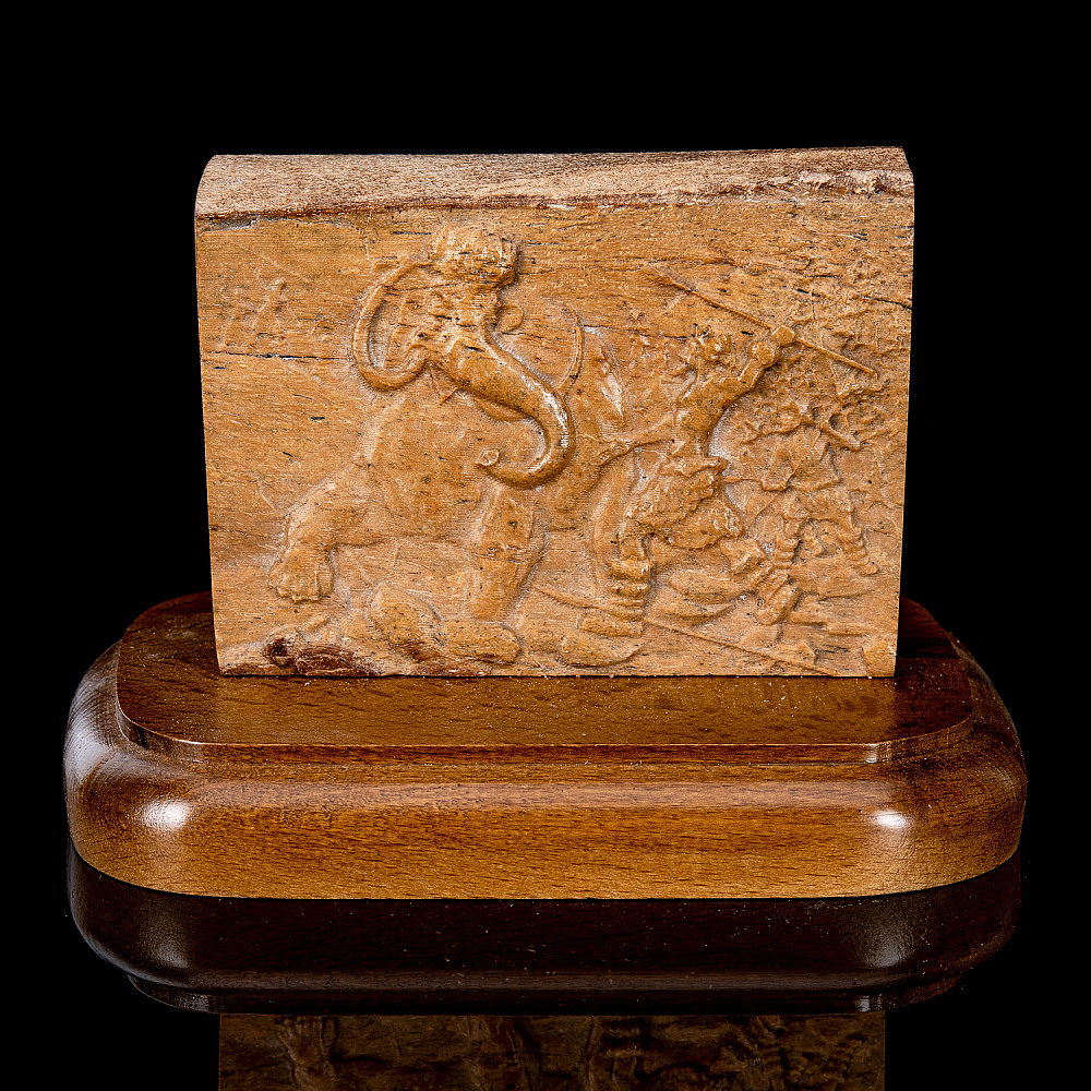 Статуэтка из кости мамонта «Мамонт» - интернет магазин Русь Велика я 