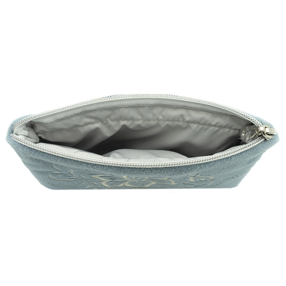 Косметичка «Нежность». Голубая с вышивкой - интернет магазин Русь Велика я фото 3