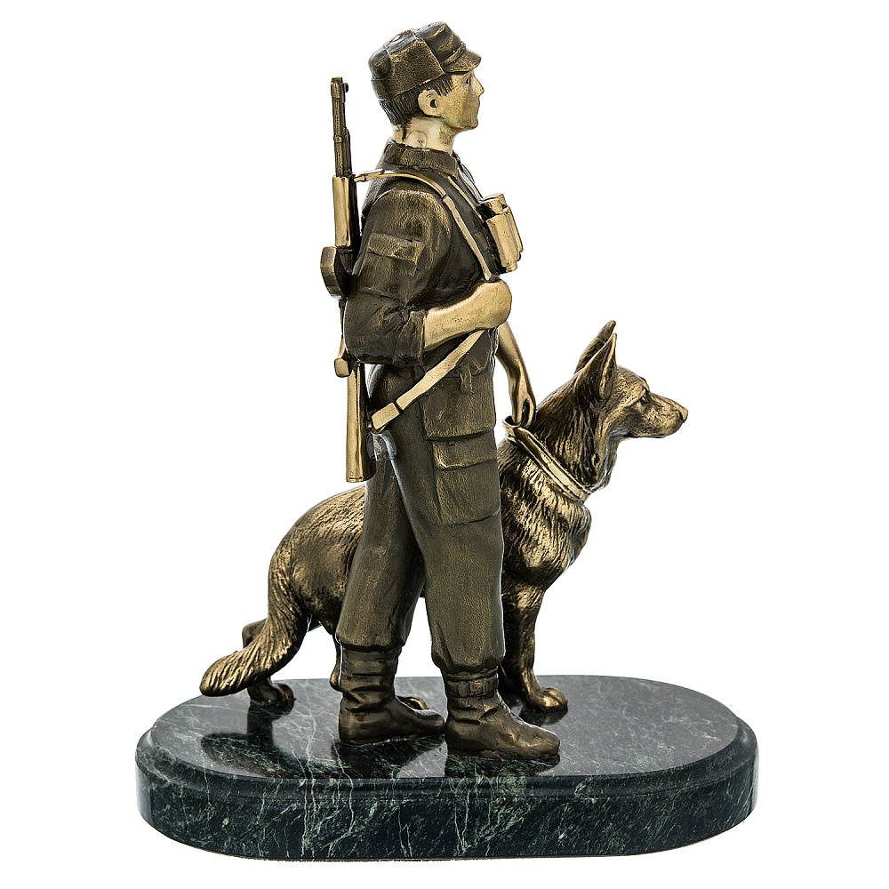 Бронзовая статуэтка «Пограничник» - интернет магазин Русь Велика я фото 1