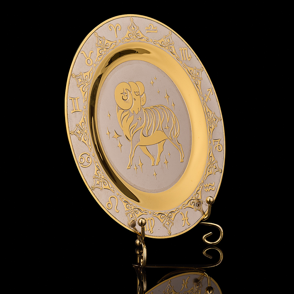 Тарелка декоративная с позолотой «Знак зодиака Овен». Златоуст - интернет магазин Русь Велика я фото 1