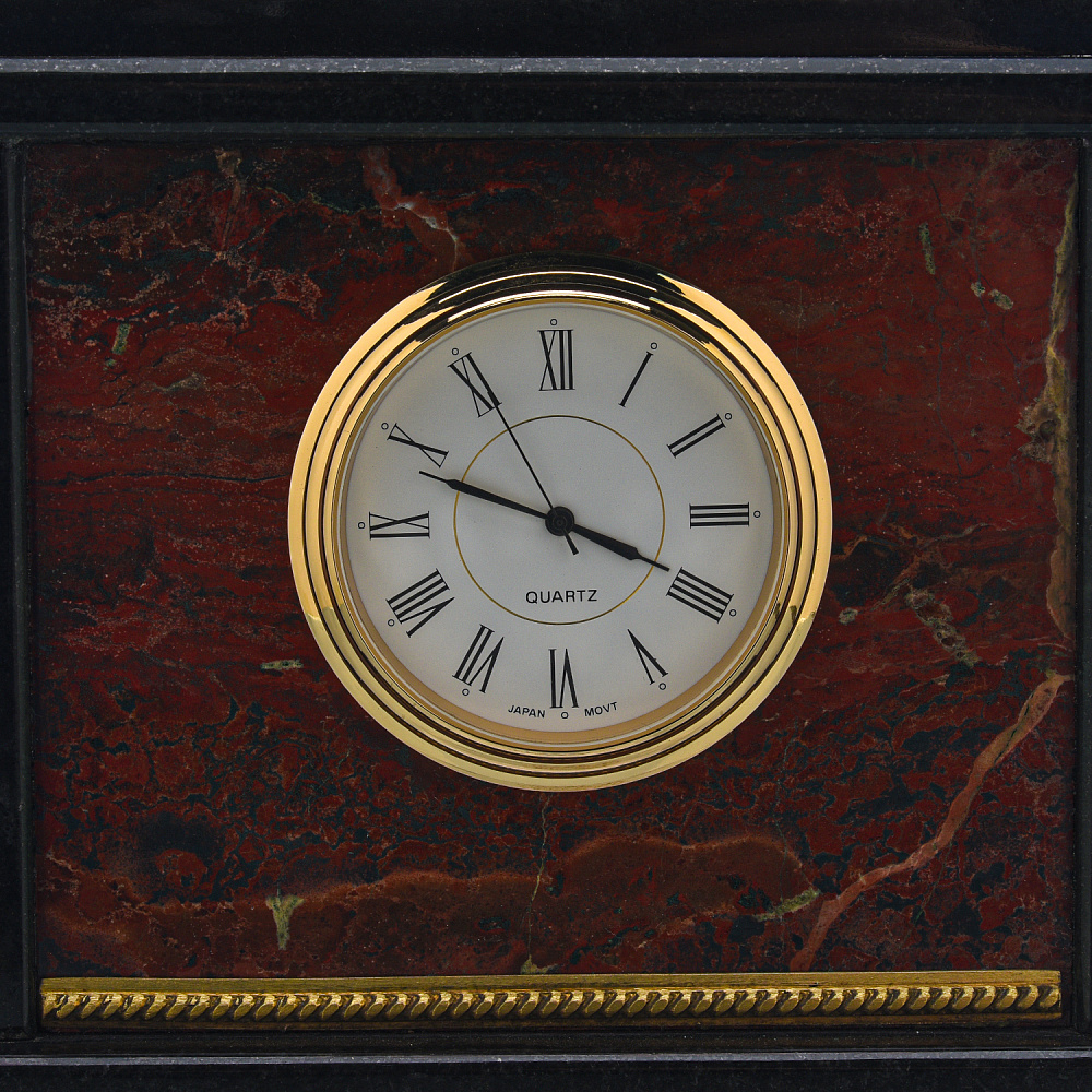 Часы настольные из камня «Георгий Победоносец» - интернет магазин Русь Велика я фото 2