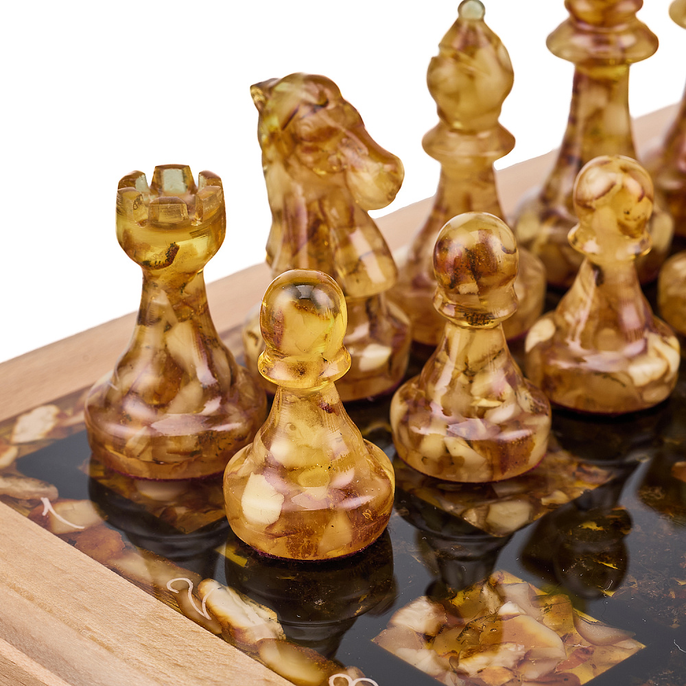 Шахматы с инкрустацией и фигурами из янтаря 28х28 см - интернет магазин Русь Велика я фото 8
