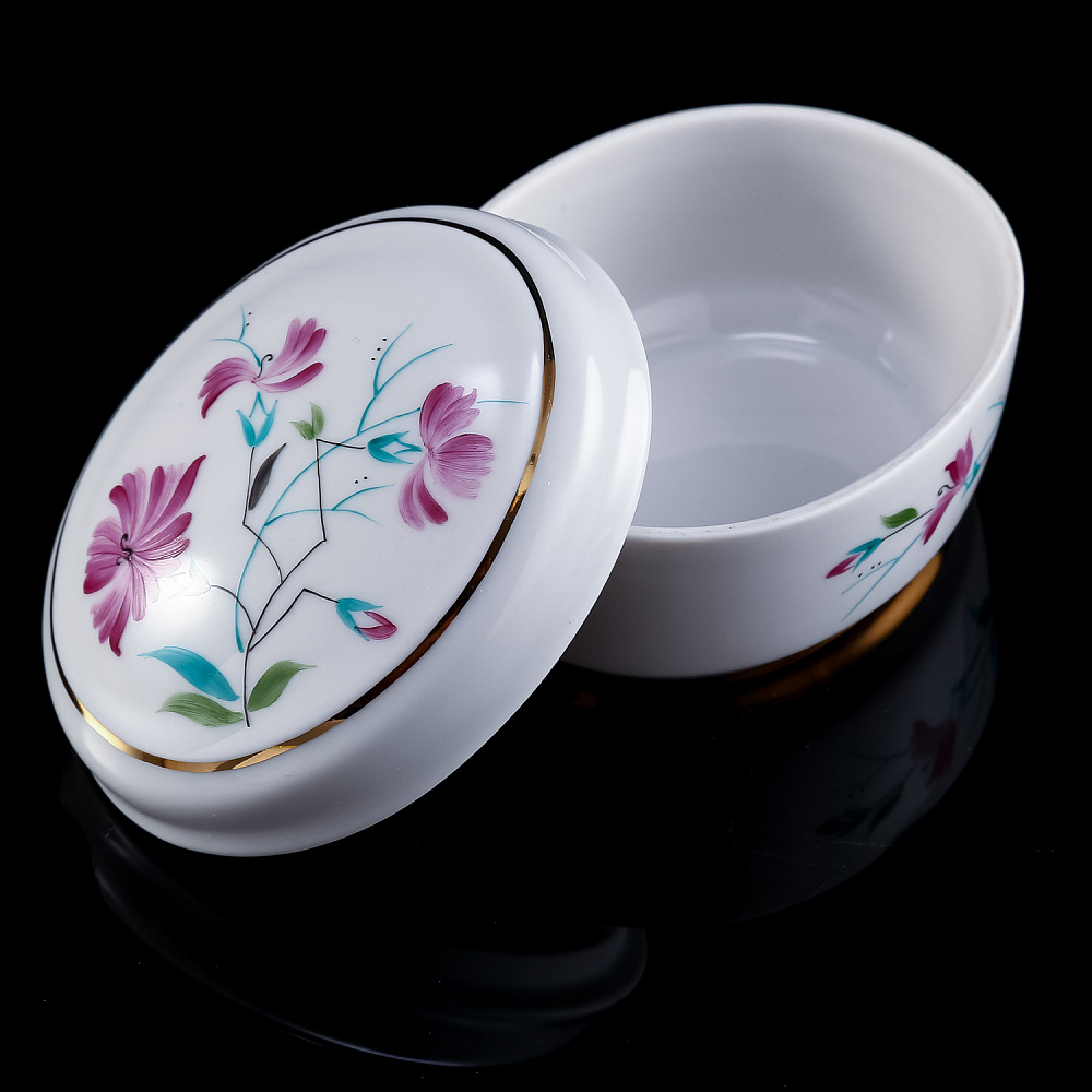 Фарфоровая шкатулка «Гвоздика». ИФЗ - интернет магазин Русь Велика я фото 1