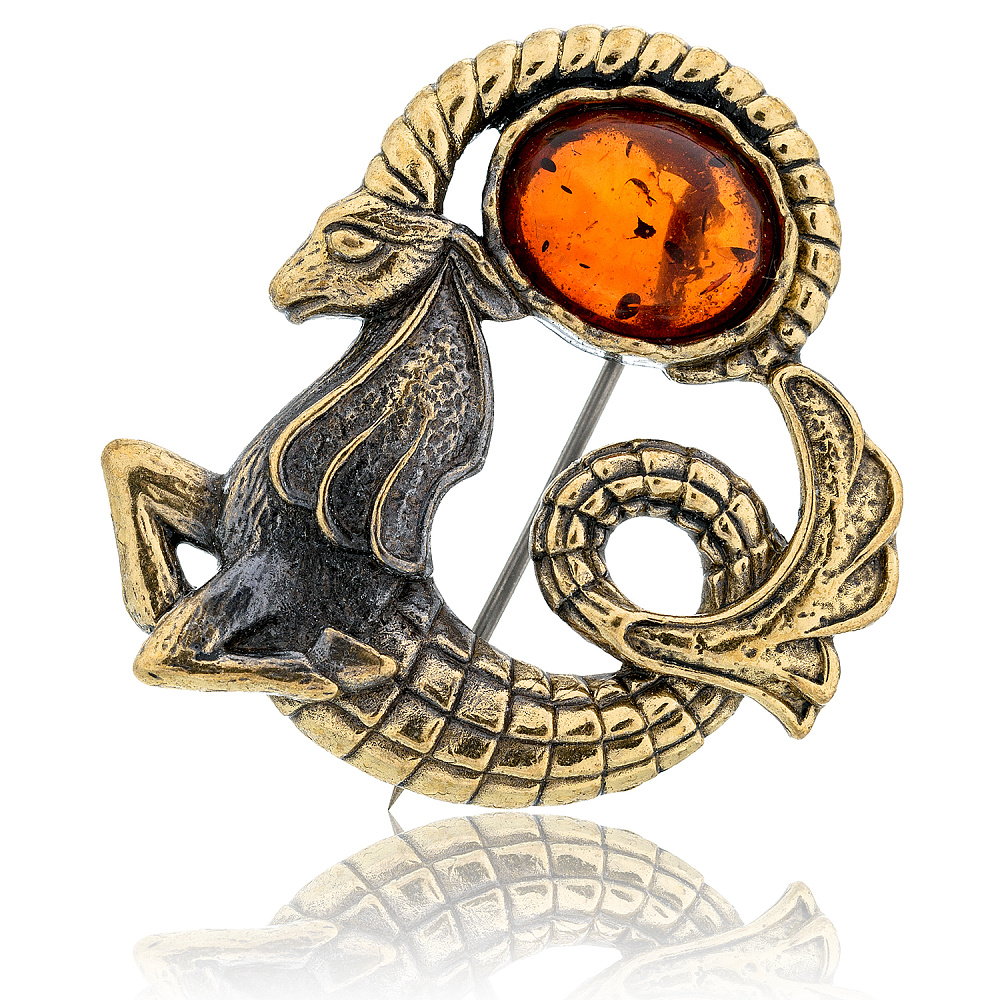 Брошь с янтарем «Знак зодиака Козерог» - интернет магазин Русь Велика я 