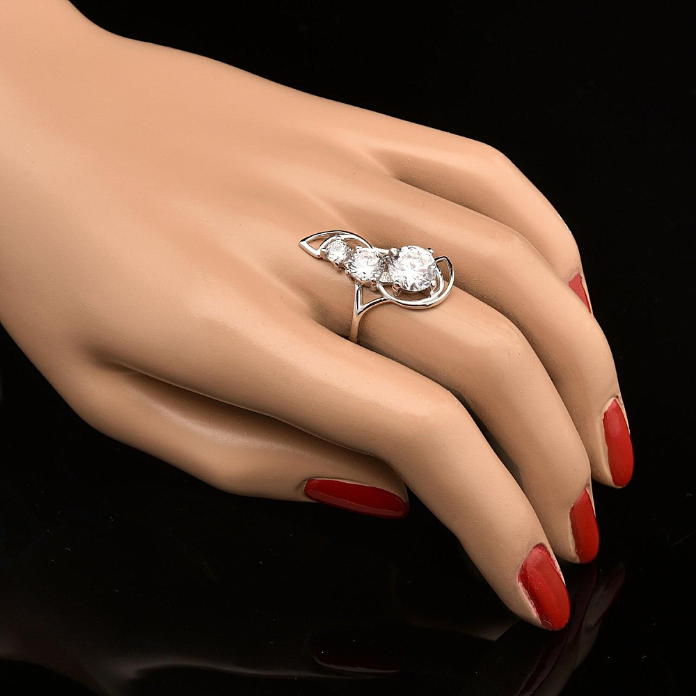 Кольцо с фианитовой вставкой 3,85 гр. Серебро 925* - интернет магазин Русь Велика я 