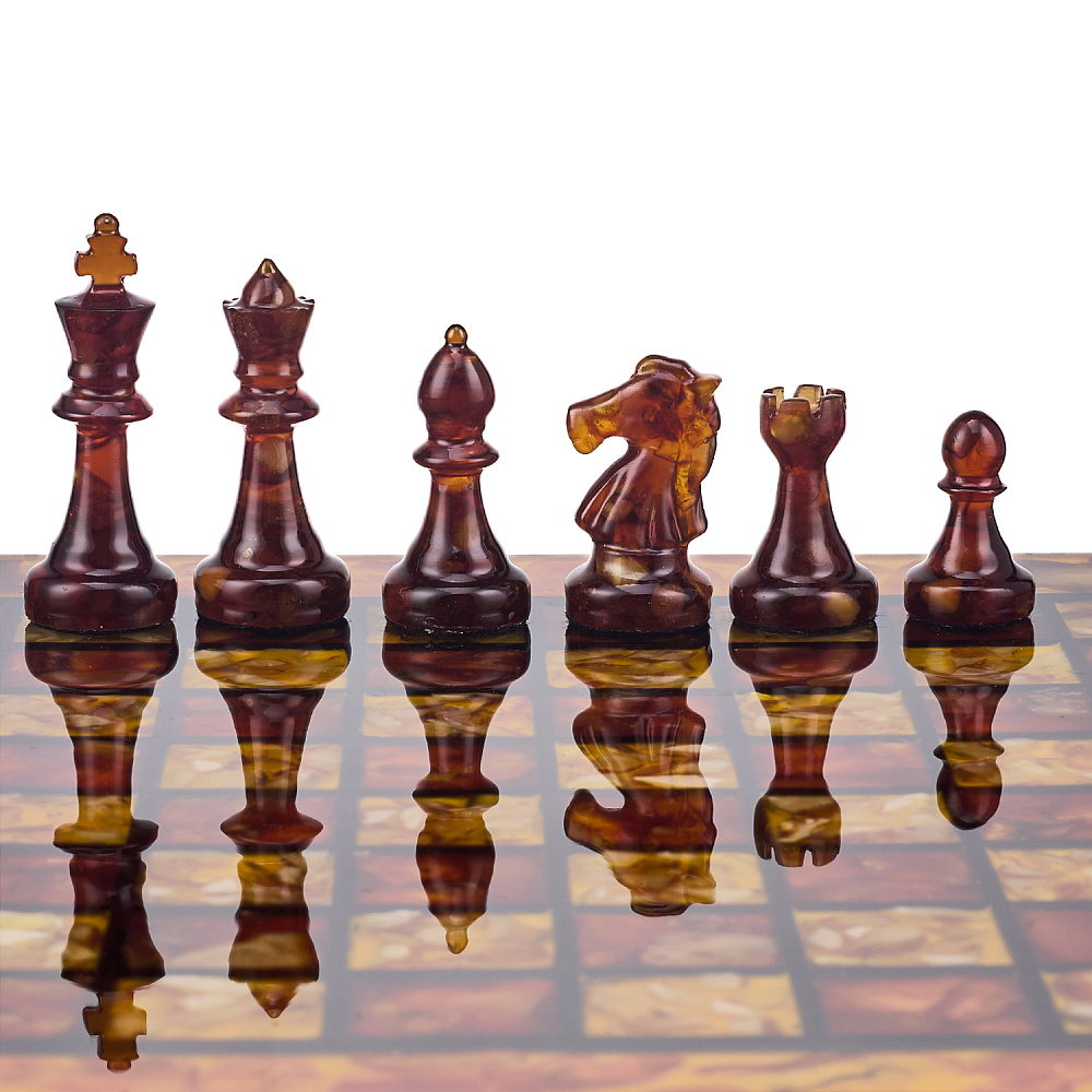 Шахматы с инкрустацией и фигурами из янтаря 30х30 см - интернет магазин Русь Велика я фото 2