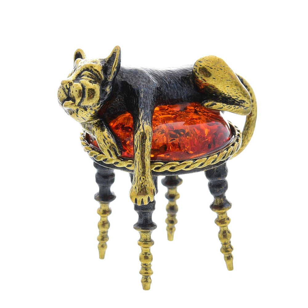 Статуэтка с янтарем «Котик в пуфике» - интернет магазин Русь Велика я 