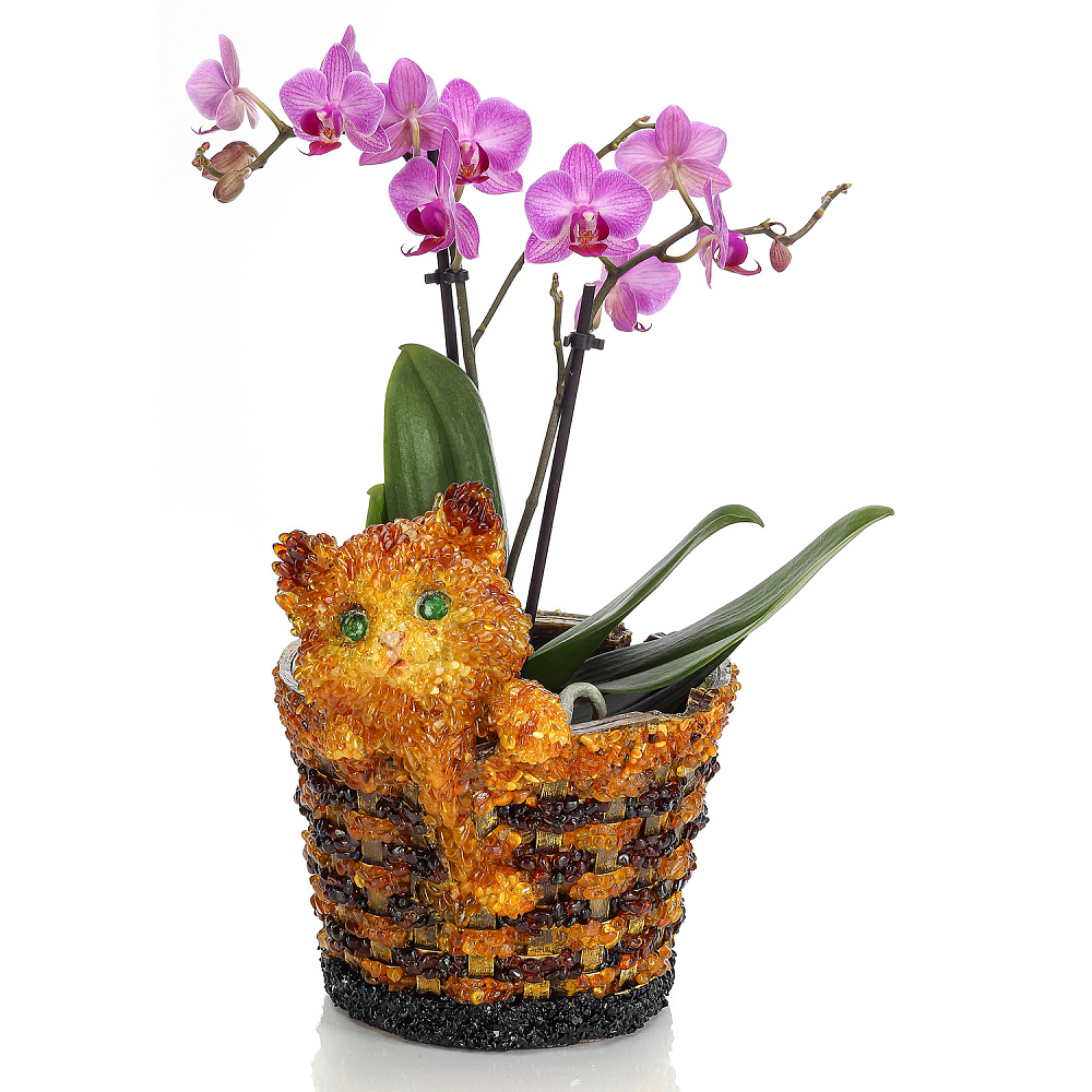 Скульптура-кашпо из янтаря «Кот в корзинке» - интернет магазин Русь Велика я 