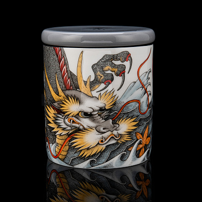 Свеча ароматическая «Tattoo Dragon». Аромат «Аква». ИФЗ