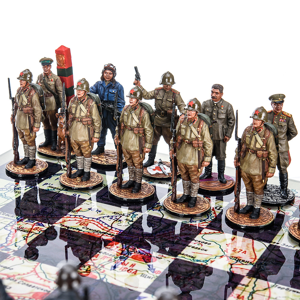 Шахматы коллекционные с фигурами из олова «Вторая Мировая война» 34х34 см - интернет магазин Русь Велика я фото 1