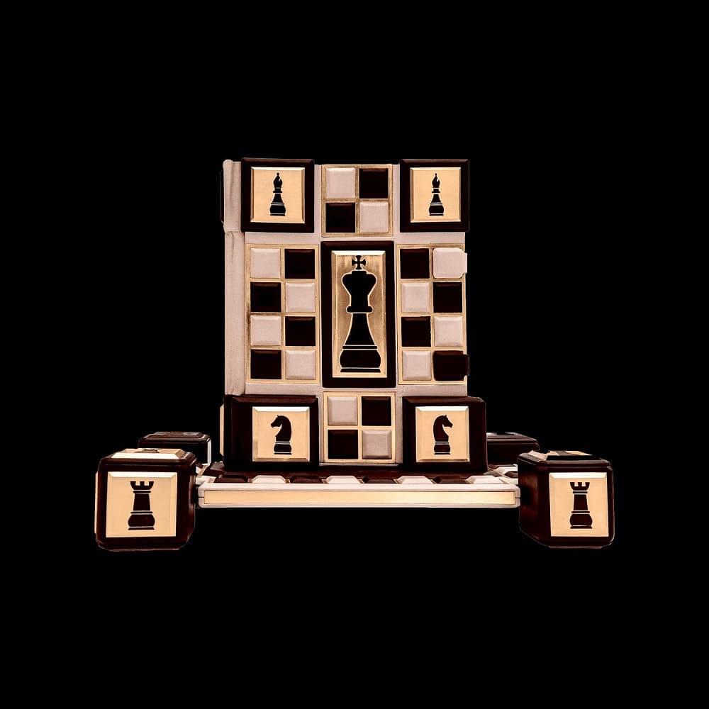 Подарочная книга «Шахматы. 2000 лет истории». Кожаный переплёт - интернет магазин Русь Велика я 