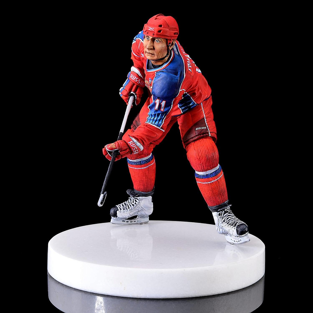 Оловянная миниатюра «Путин-хоккеист» - интернет магазин Русь Велика я фото 3