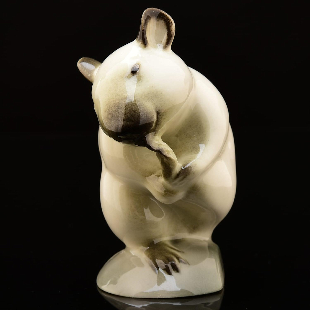 Статуэтка «Умывающаяся мышь» ИФЗ - интернет магазин Русь Велика я фото 1