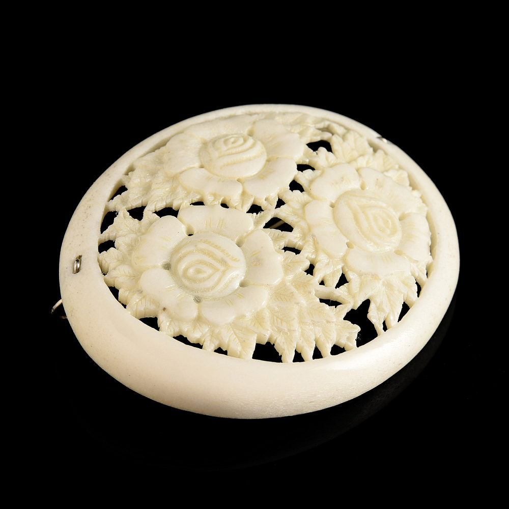 Брошь из бивня мамонта «Роза» - интернет магазин Русь Велика я фото 1