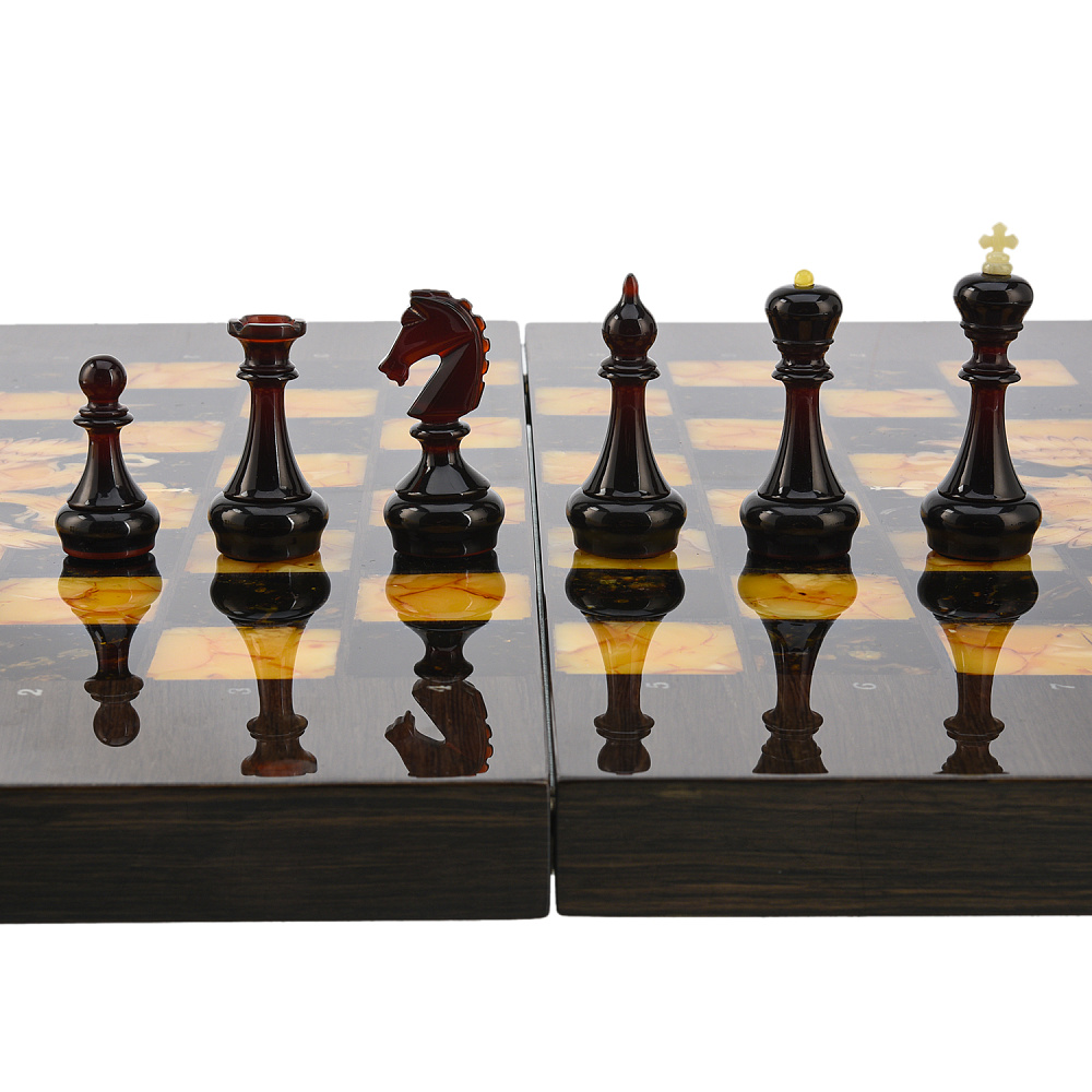 Шахматы с янтарными фигурами «Герб РФ» 56х56 см - интернет магазин Русь Велика я фото 4