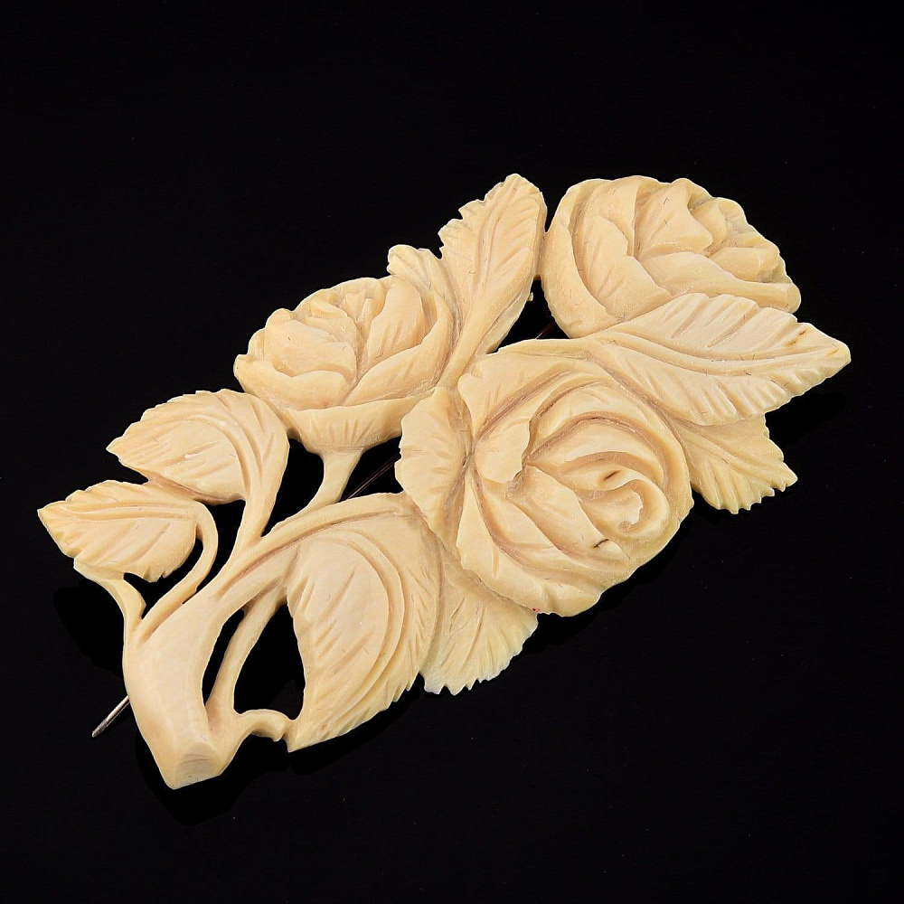 Брошь из бивня мамонта «Розы» - интернет магазин Русь Велика я 