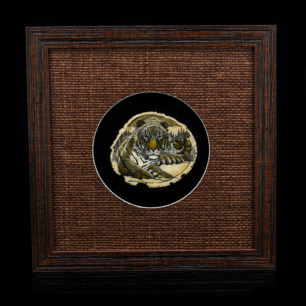Панно из кости «Тигр» 38х38 см - интернет магазин Русь Велика я 