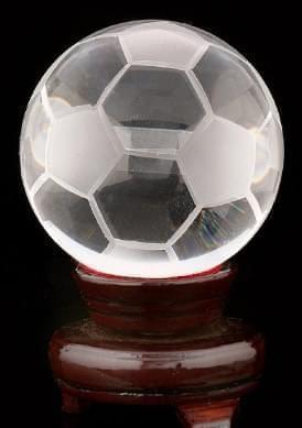 Футболисту